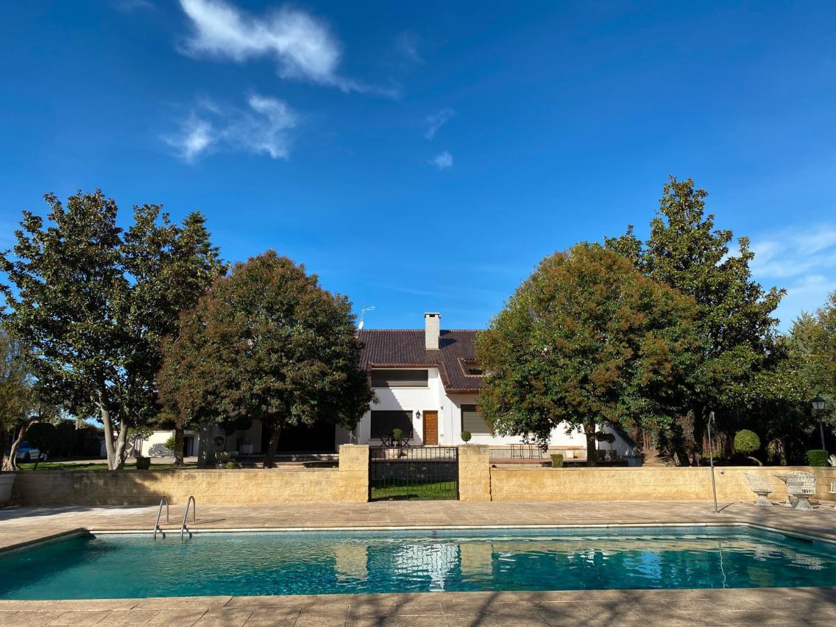 Villa Blanca Con Piscina A 15 Minutos De Toledo - Apartamentos Aloha Toledo Olías del Rey Exteriér fotografie