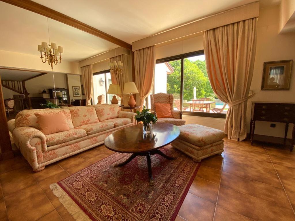 Villa Blanca Con Piscina A 15 Minutos De Toledo - Apartamentos Aloha Toledo Olías del Rey Exteriér fotografie